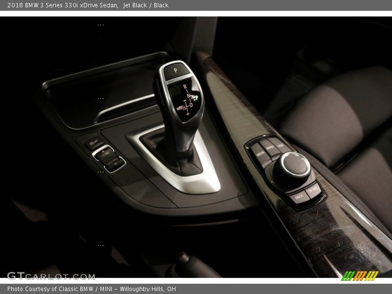 Jet Black / Black 2018 BMW 3 Series 330i xDrive Sedan