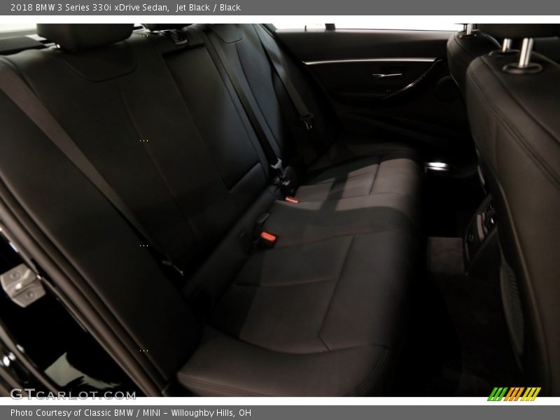 Jet Black / Black 2018 BMW 3 Series 330i xDrive Sedan