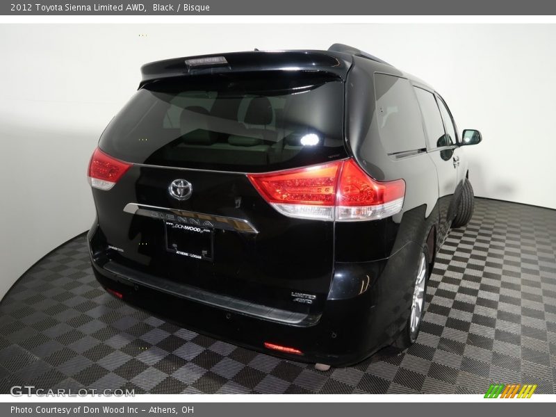 Black / Bisque 2012 Toyota Sienna Limited AWD