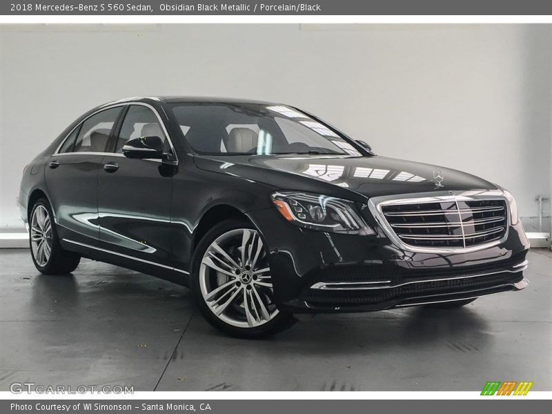 Obsidian Black Metallic / Porcelain/Black 2018 Mercedes-Benz S 560 Sedan