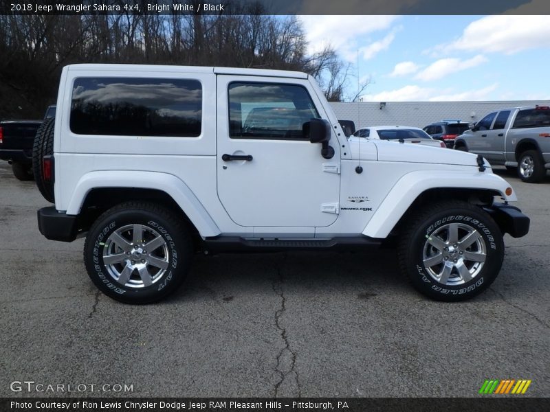 Bright White / Black 2018 Jeep Wrangler Sahara 4x4