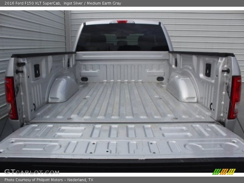 Ingot Silver / Medium Earth Gray 2016 Ford F150 XLT SuperCab