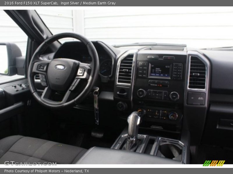 Ingot Silver / Medium Earth Gray 2016 Ford F150 XLT SuperCab