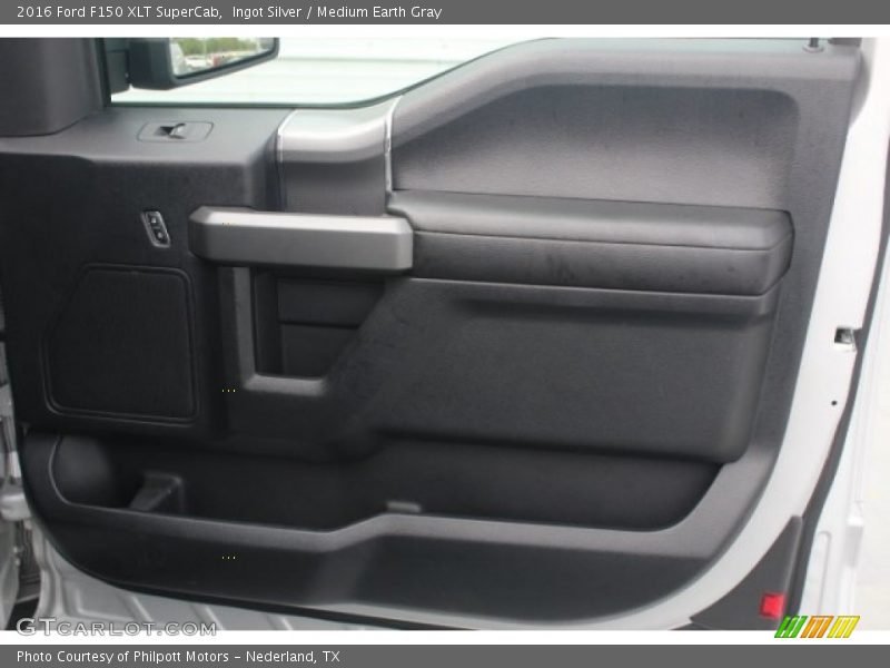 Ingot Silver / Medium Earth Gray 2016 Ford F150 XLT SuperCab