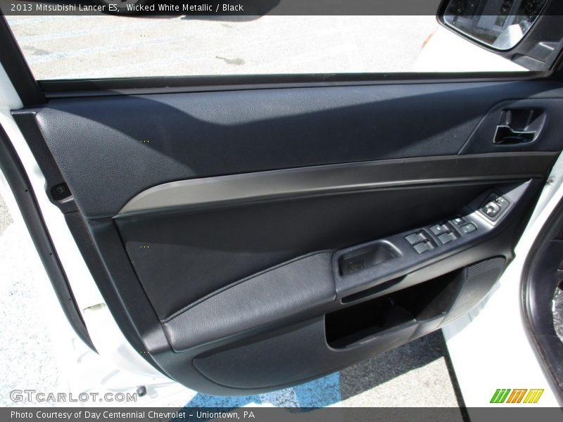 Wicked White Metallic / Black 2013 Mitsubishi Lancer ES