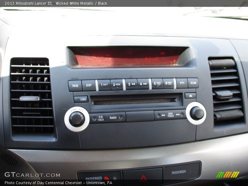 Wicked White Metallic / Black 2013 Mitsubishi Lancer ES