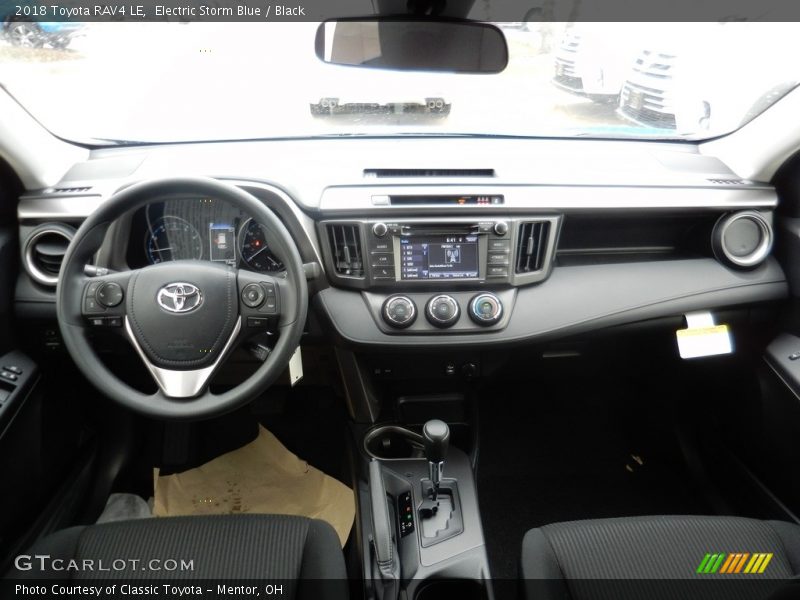 Electric Storm Blue / Black 2018 Toyota RAV4 LE