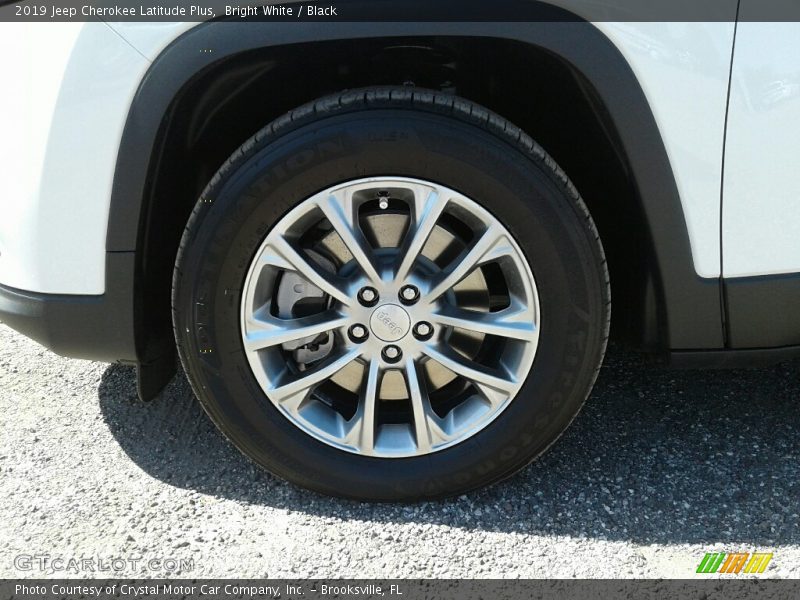 Bright White / Black 2019 Jeep Cherokee Latitude Plus