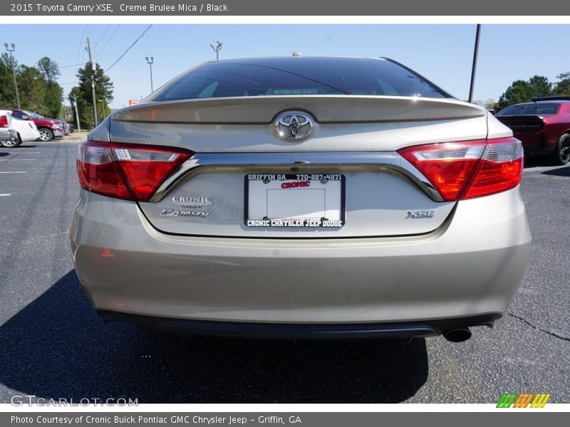 Creme Brulee Mica / Black 2015 Toyota Camry XSE