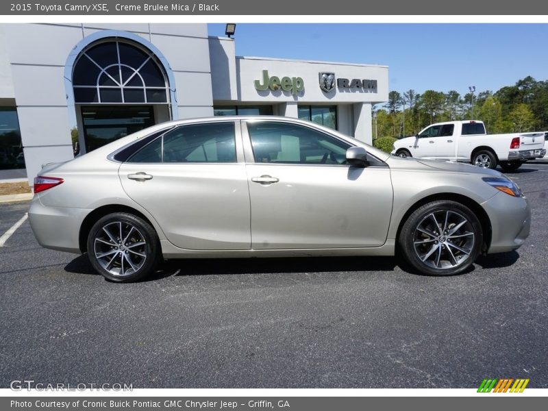 Creme Brulee Mica / Black 2015 Toyota Camry XSE
