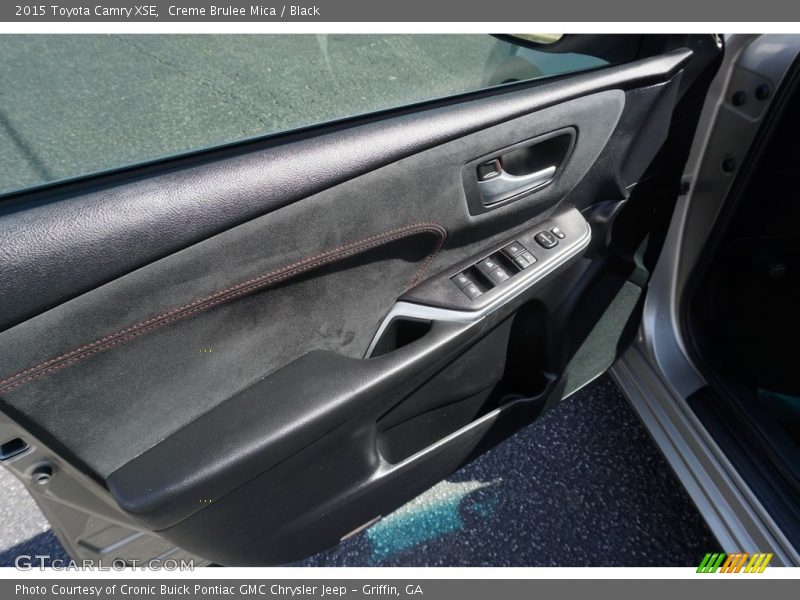 Creme Brulee Mica / Black 2015 Toyota Camry XSE
