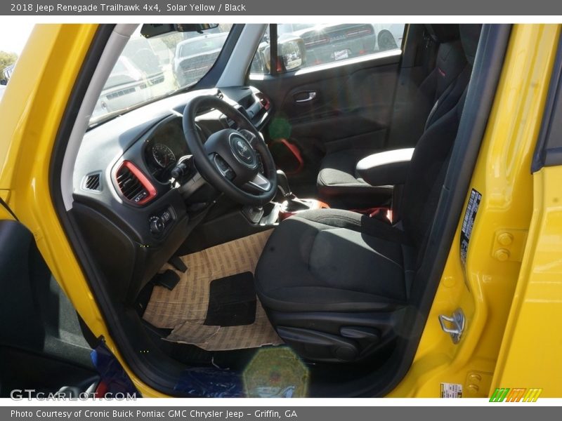 Solar Yellow / Black 2018 Jeep Renegade Trailhawk 4x4