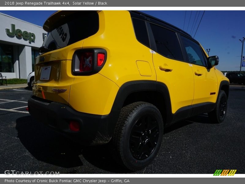 Solar Yellow / Black 2018 Jeep Renegade Trailhawk 4x4
