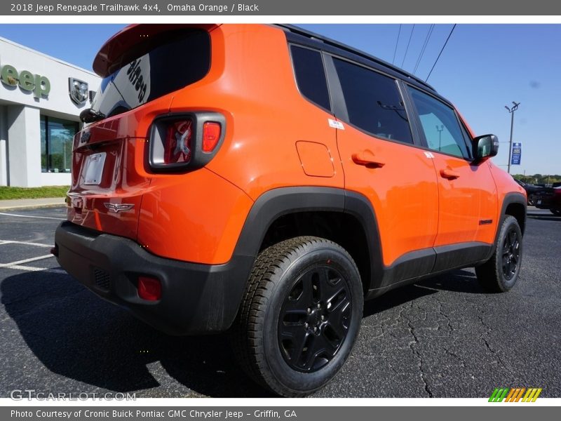 Omaha Orange / Black 2018 Jeep Renegade Trailhawk 4x4
