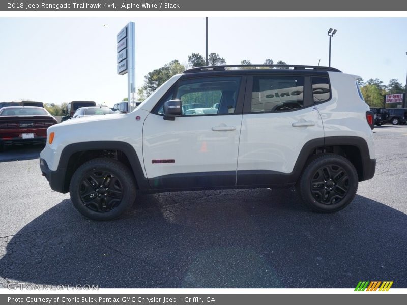 Alpine White / Black 2018 Jeep Renegade Trailhawk 4x4