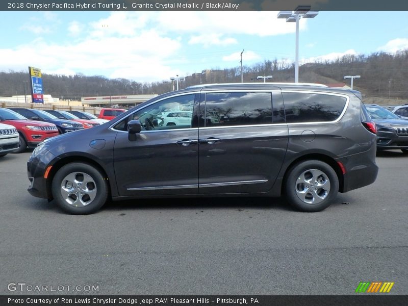 Granite Crystal Metallic / Black/Alloy 2018 Chrysler Pacifica Hybrid Touring L