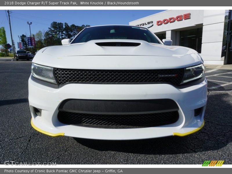 White Knuckle / Black/Houndstooth 2018 Dodge Charger R/T Super Track Pak