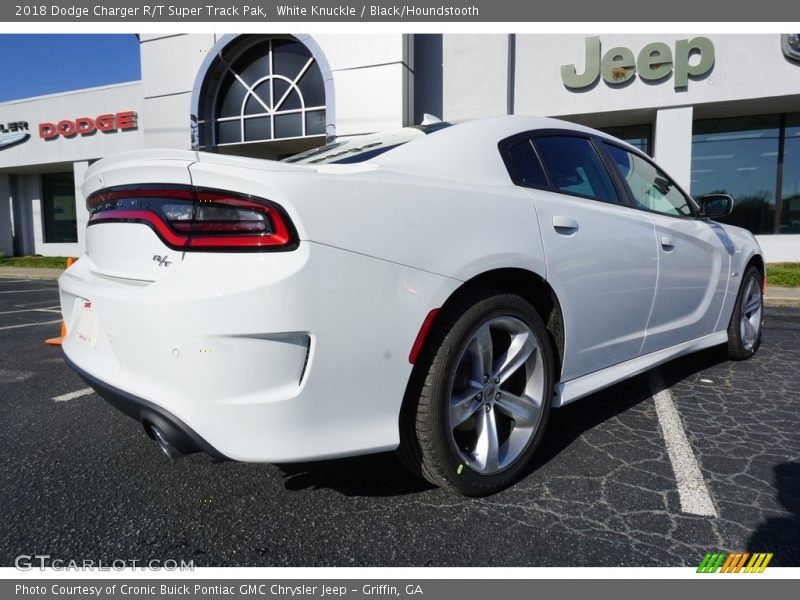 White Knuckle / Black/Houndstooth 2018 Dodge Charger R/T Super Track Pak