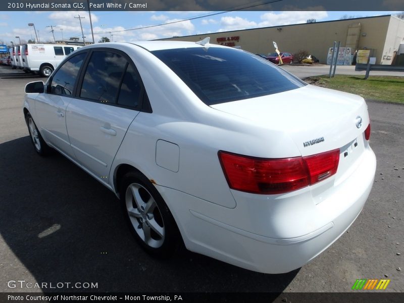 Pearl White / Camel 2010 Hyundai Sonata GLS