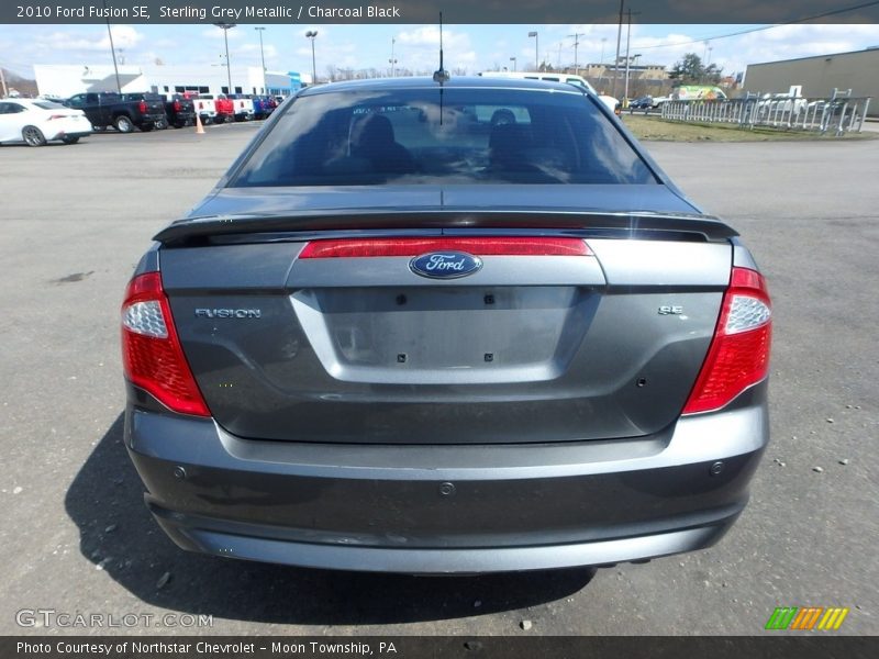Sterling Grey Metallic / Charcoal Black 2010 Ford Fusion SE