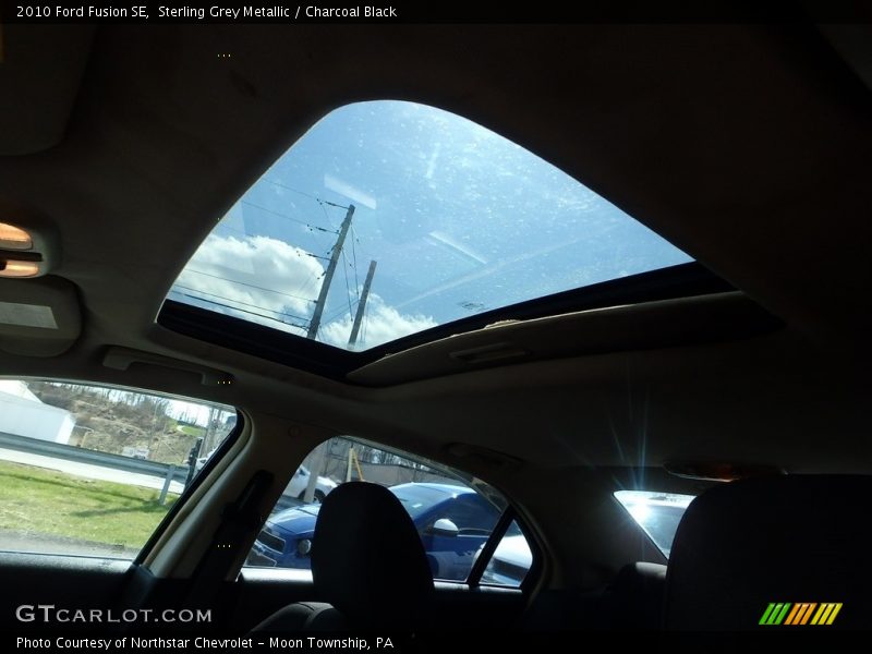 Sterling Grey Metallic / Charcoal Black 2010 Ford Fusion SE