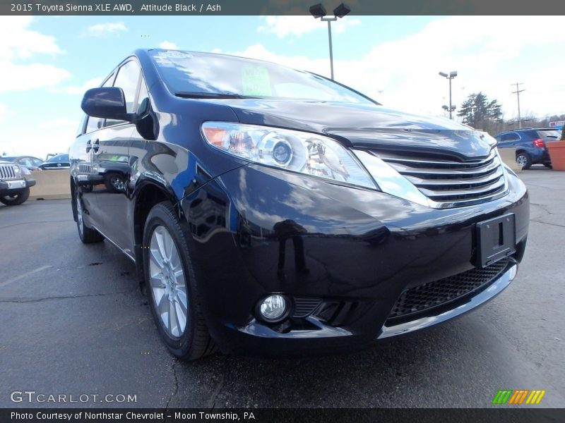 Attitude Black / Ash 2015 Toyota Sienna XLE AWD