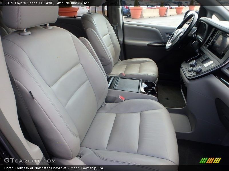 Attitude Black / Ash 2015 Toyota Sienna XLE AWD