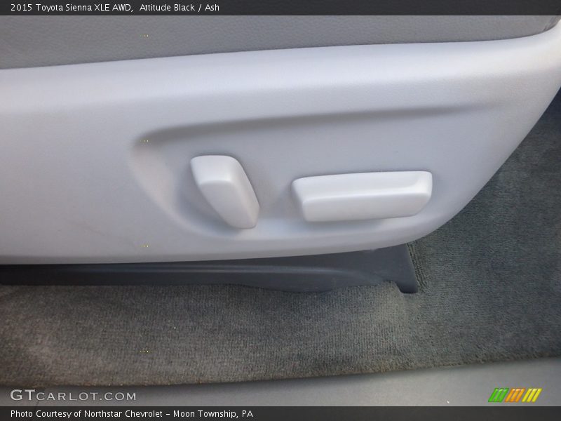 Attitude Black / Ash 2015 Toyota Sienna XLE AWD