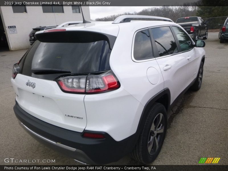 Bright White / Black/Ski Grey 2019 Jeep Cherokee Limited 4x4