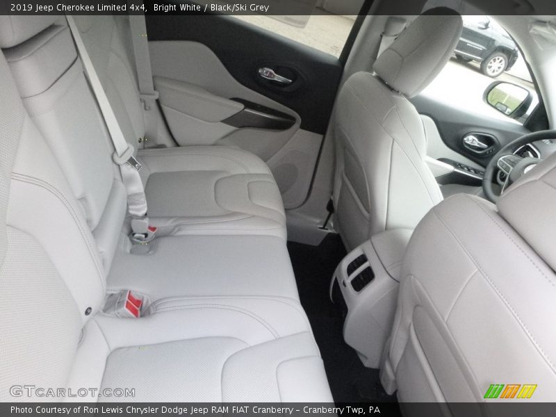 Bright White / Black/Ski Grey 2019 Jeep Cherokee Limited 4x4