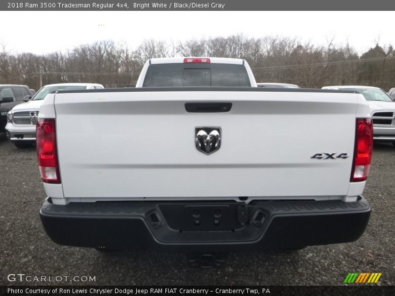 Bright White / Black/Diesel Gray 2018 Ram 3500 Tradesman Regular 4x4