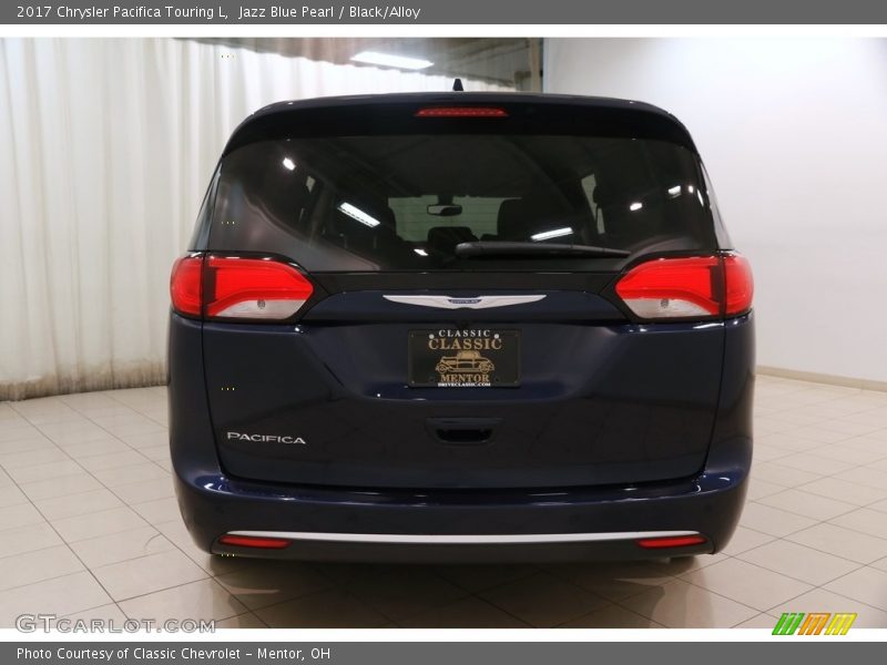 Jazz Blue Pearl / Black/Alloy 2017 Chrysler Pacifica Touring L