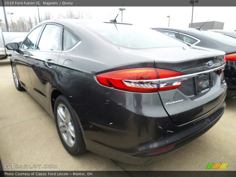 Magnetic / Ebony 2018 Ford Fusion SE