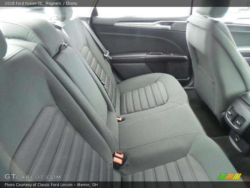 Magnetic / Ebony 2018 Ford Fusion SE