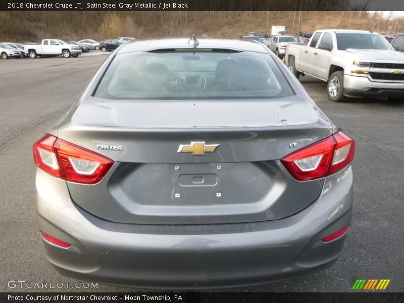 Satin Steel Gray Metallic / Jet Black 2018 Chevrolet Cruze LT