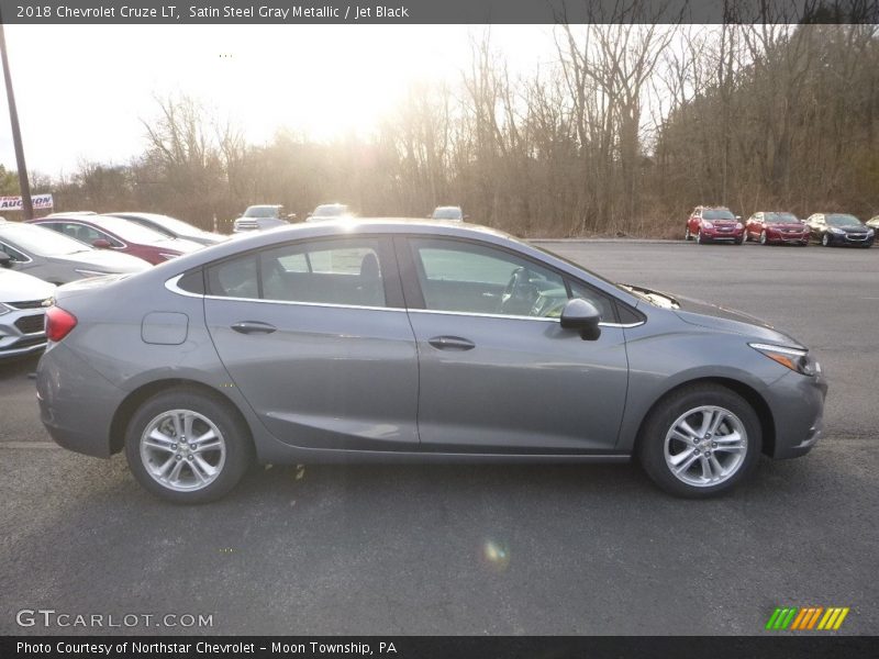 Satin Steel Gray Metallic / Jet Black 2018 Chevrolet Cruze LT