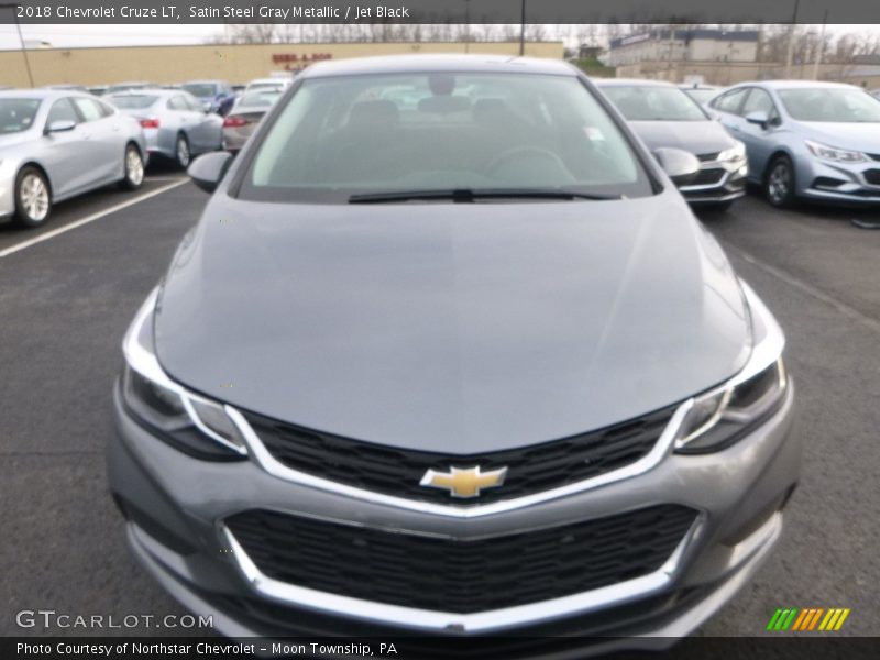 Satin Steel Gray Metallic / Jet Black 2018 Chevrolet Cruze LT