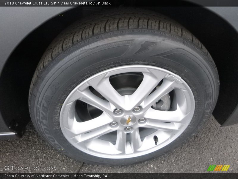 Satin Steel Gray Metallic / Jet Black 2018 Chevrolet Cruze LT