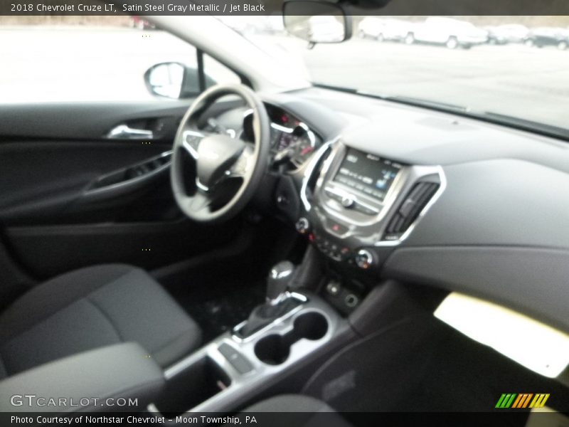 Satin Steel Gray Metallic / Jet Black 2018 Chevrolet Cruze LT