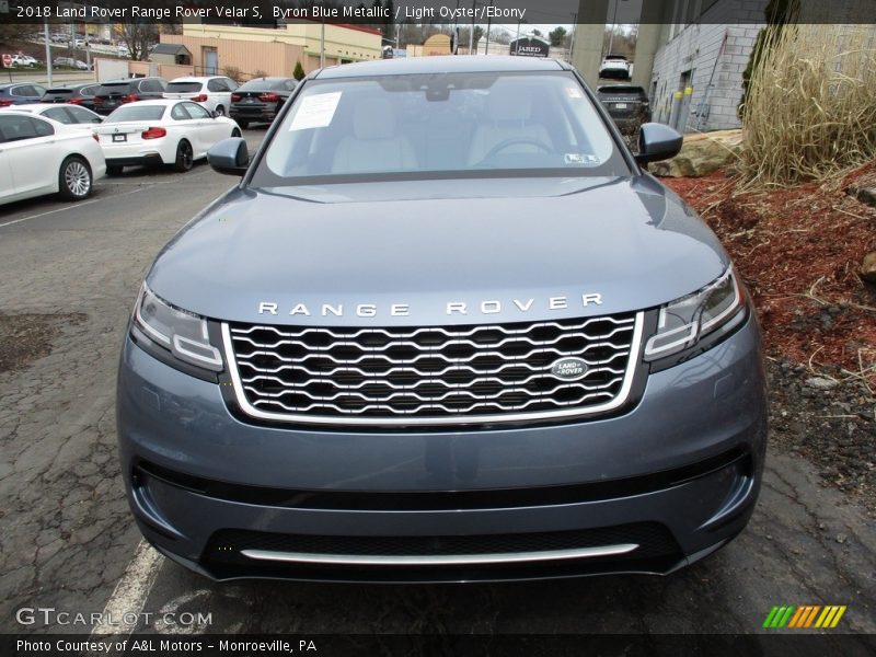 Byron Blue Metallic / Light Oyster/Ebony 2018 Land Rover Range Rover Velar S