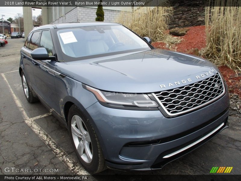 Byron Blue Metallic / Light Oyster/Ebony 2018 Land Rover Range Rover Velar S