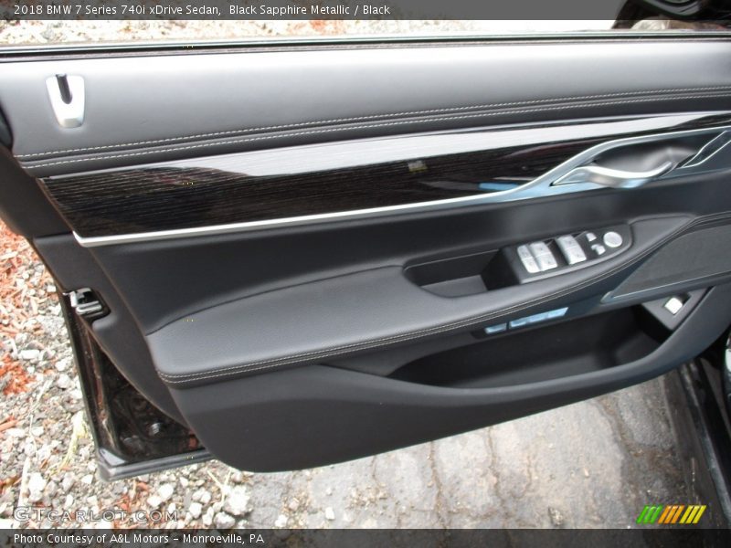 Black Sapphire Metallic / Black 2018 BMW 7 Series 740i xDrive Sedan