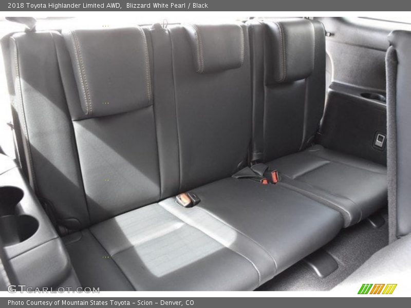 Blizzard White Pearl / Black 2018 Toyota Highlander Limited AWD