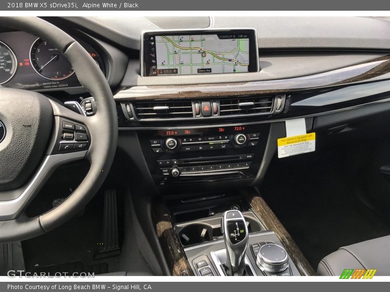 Alpine White / Black 2018 BMW X5 sDrive35i