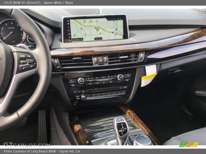 Alpine White / Black 2018 BMW X5 sDrive35i