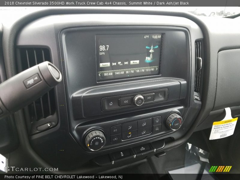 Summit White / Dark Ash/Jet Black 2018 Chevrolet Silverado 3500HD Work Truck Crew Cab 4x4 Chassis