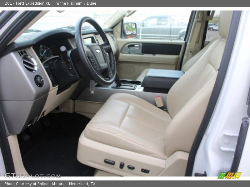 White Platinum / Dune 2017 Ford Expedition XLT