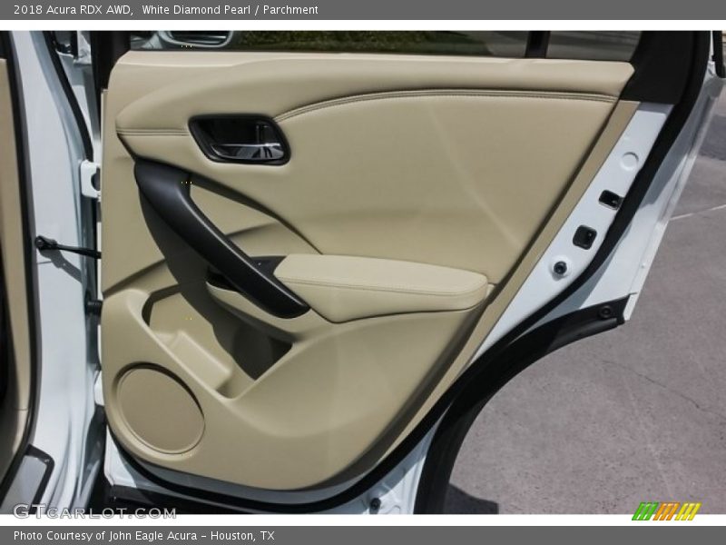 White Diamond Pearl / Parchment 2018 Acura RDX AWD