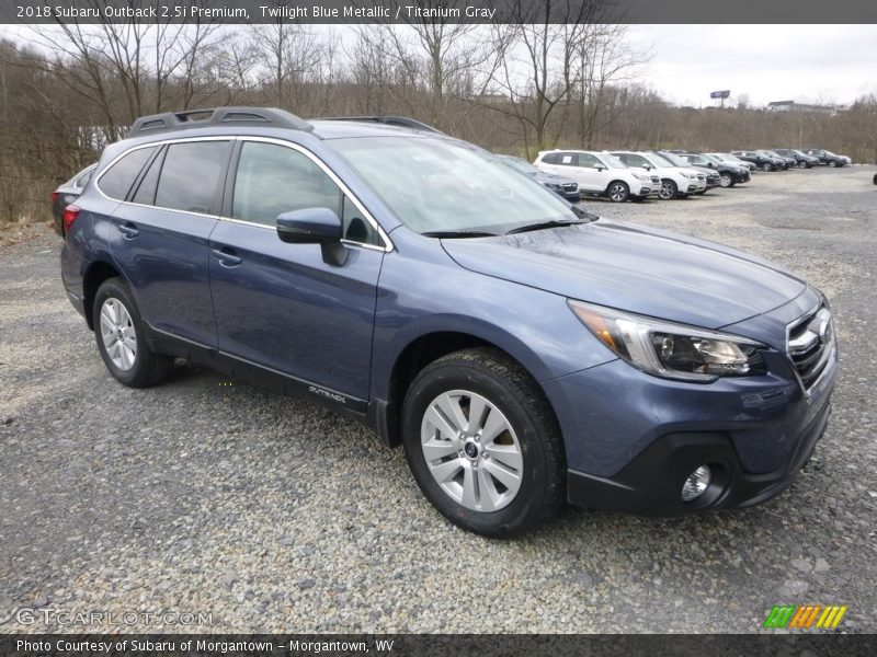 Front 3/4 View of 2018 Outback 2.5i Premium