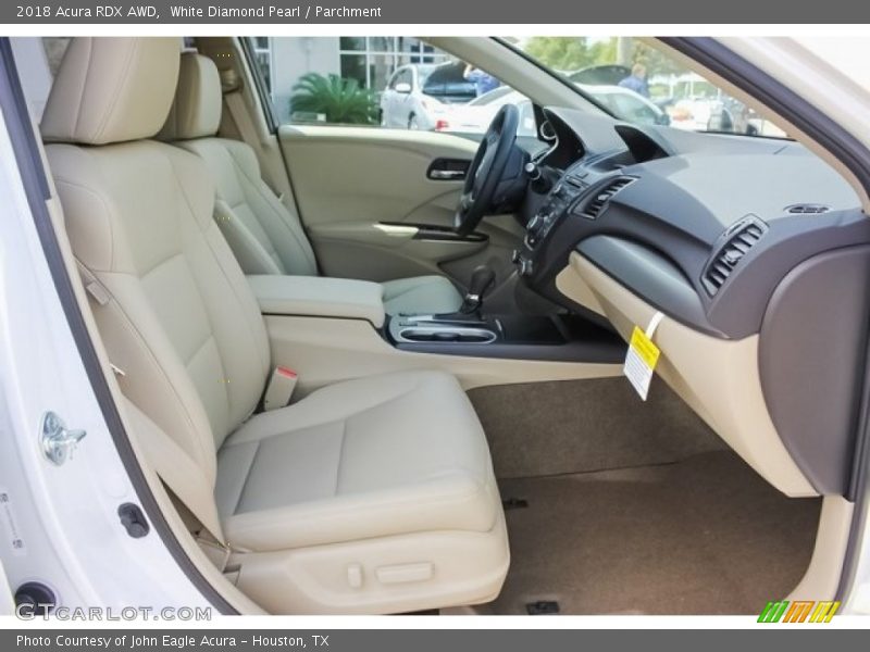 White Diamond Pearl / Parchment 2018 Acura RDX AWD